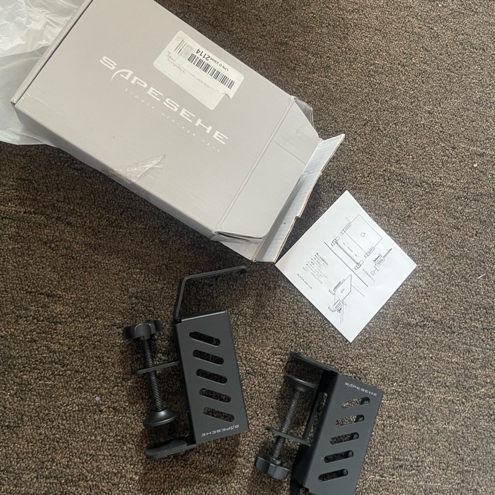 SAPESHE Black Adjustable Brackets